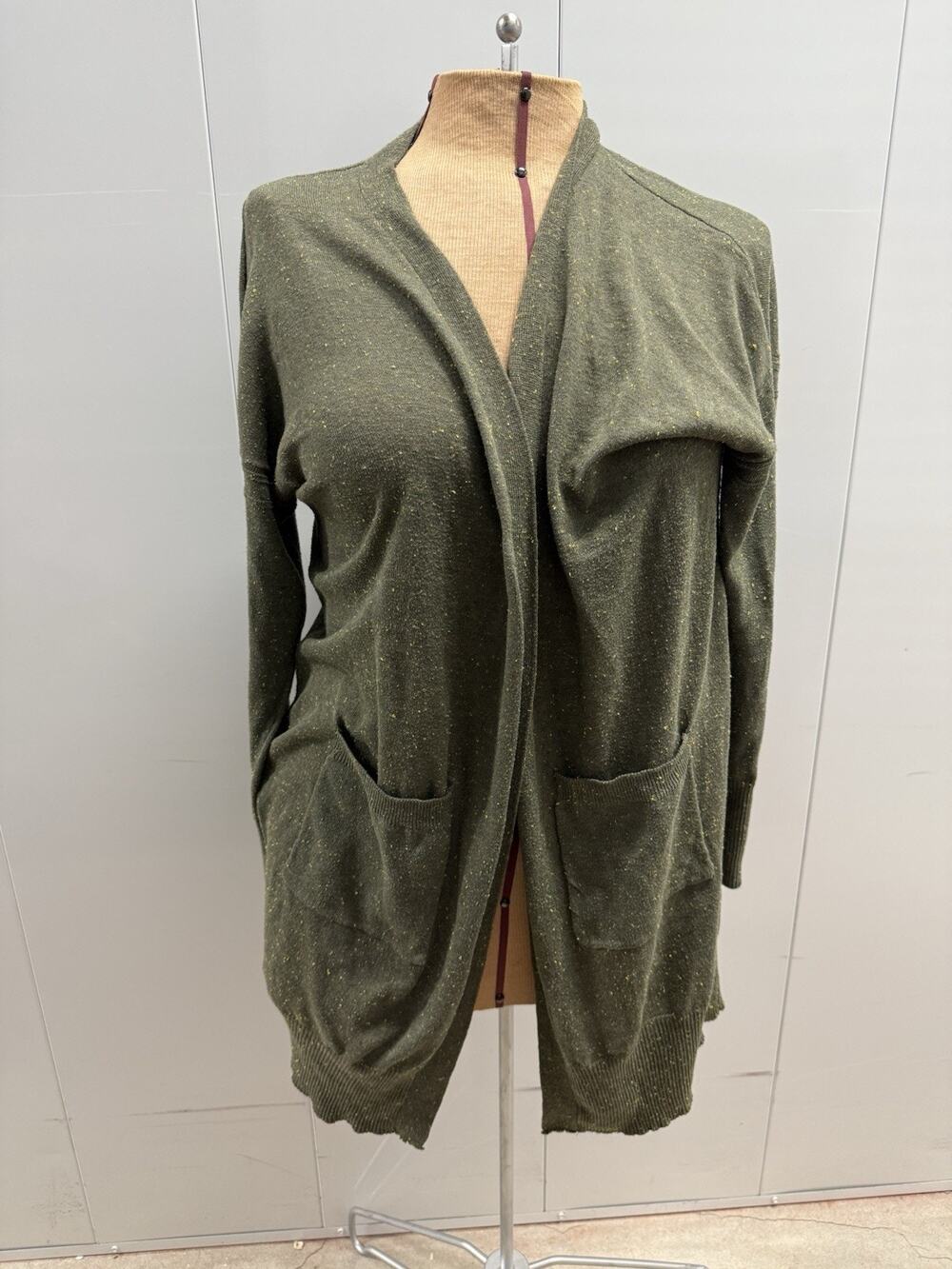 Poof Apparel Green No Close Cardigan Cotton/Rayon/Spandex Women's Size 1X